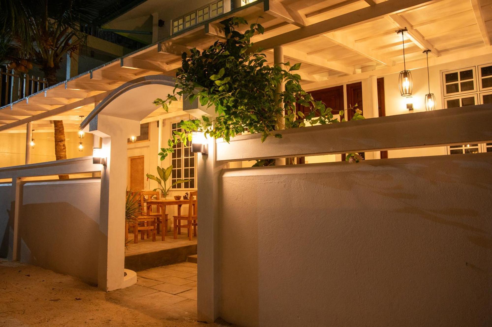 Biosphere Inn Dharavandhoo Eksteriør bilde